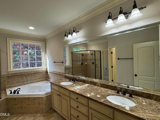 105 Linton Banks Place, Cary, NC 27513