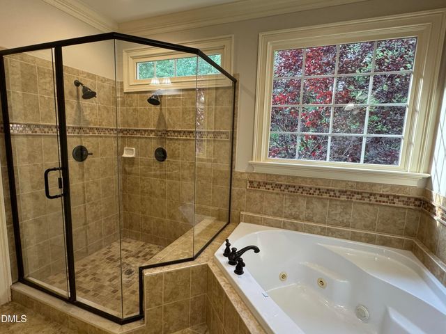 105 Linton Banks Place, Cary, NC 27513