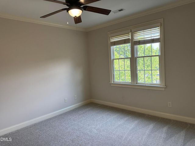 105 Linton Banks Place, Cary, NC 27513