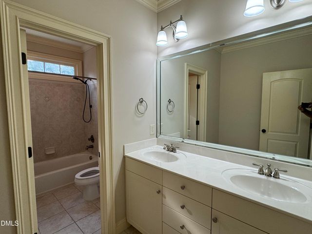 105 Linton Banks Place, Cary, NC 27513