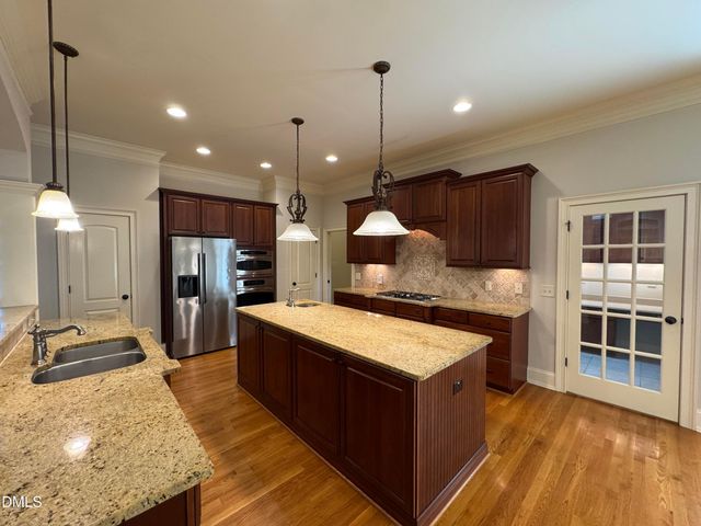 105 Linton Banks Place, Cary, NC 27513