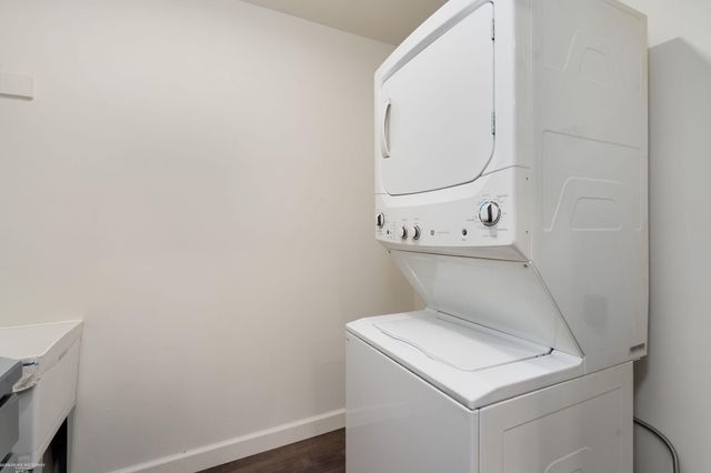 5196 Greenview Drive, Independence Twp, MI 48348