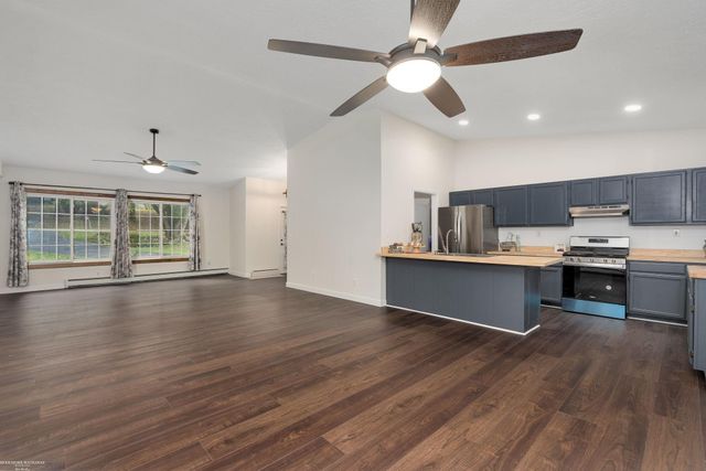 5196 Greenview Drive, Independence Twp, MI 48348