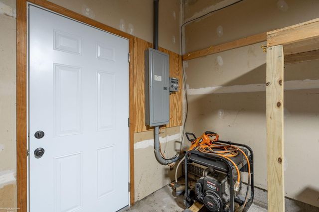 5196 Greenview Drive, Independence Twp, MI 48348