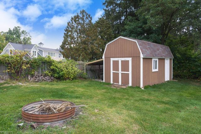 5196 Greenview Drive, Independence Twp, MI 48348