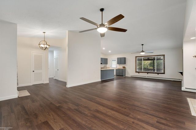 5196 Greenview Drive, Independence Twp, MI 48348