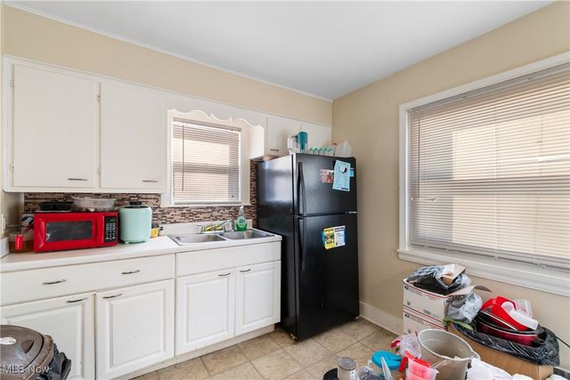 696 Merton Avenue, Akron, OH 44306