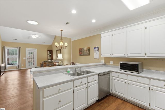 141 Dove Haven Drive, Simpsonville, SC 29681