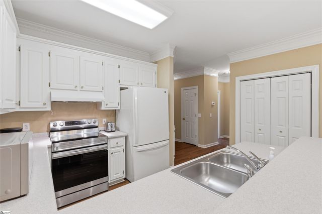 141 Dove Haven Drive, Simpsonville, SC 29681