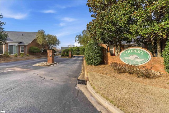 141 Dove Haven Drive, Simpsonville, SC 29681