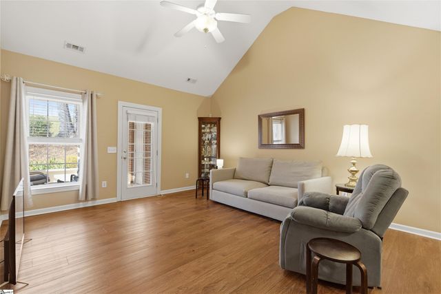 141 Dove Haven Drive, Simpsonville, SC 29681