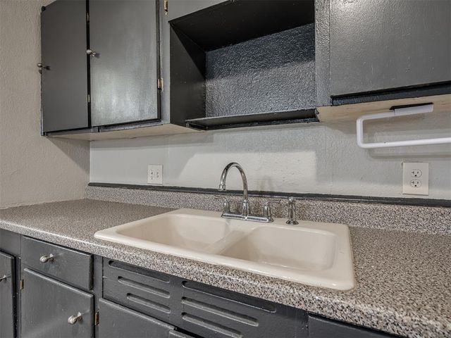 2308 NW 12th Street, Oklahoma City, OK 73107