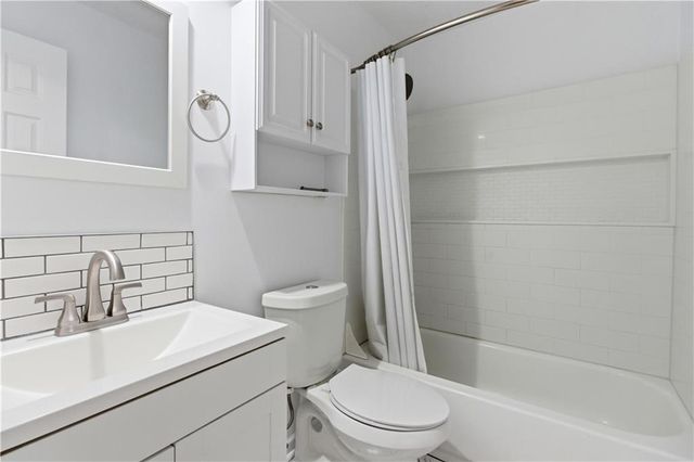 1906 Lawrence Court, Kansas City, KS 66103