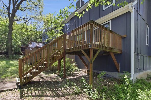1906 Lawrence Court, Kansas City, KS 66103