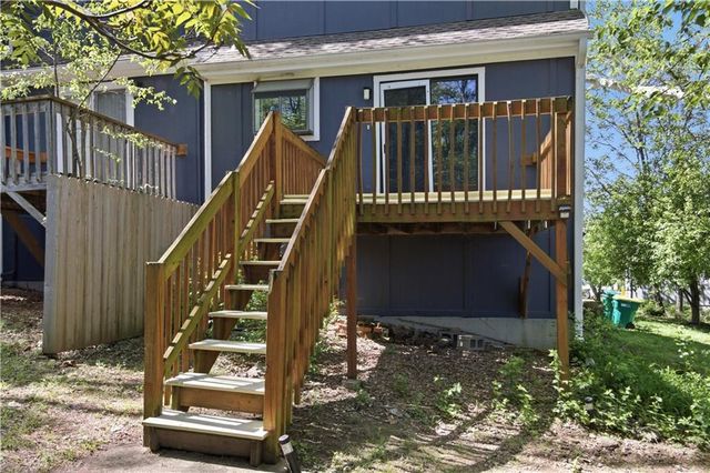 1906 Lawrence Court, Kansas City, KS 66103