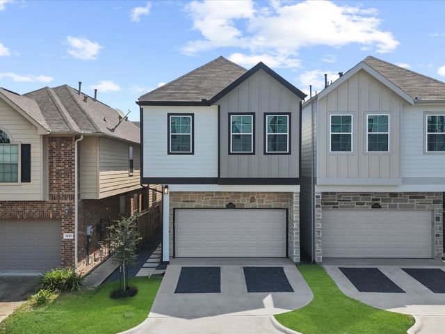1438 Dian Street B, Houston, TX 77008