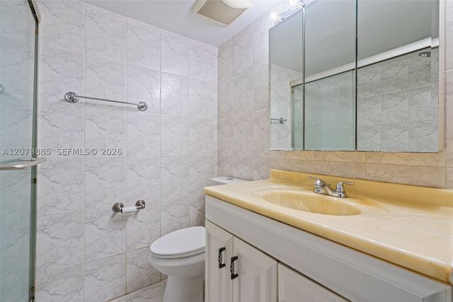 8000 SW 151st Ct 614, Miami, FL 33193