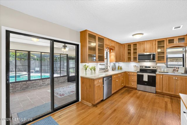 11557 BASKERVILLE Road, Jacksonville, FL 32223