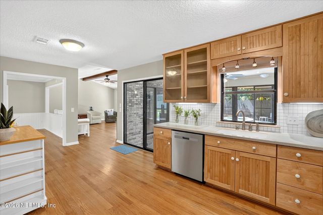 11557 BASKERVILLE Road, Jacksonville, FL 32223
