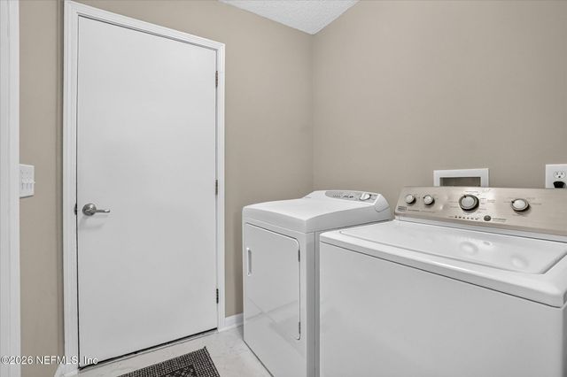 11557 BASKERVILLE Road, Jacksonville, FL 32223