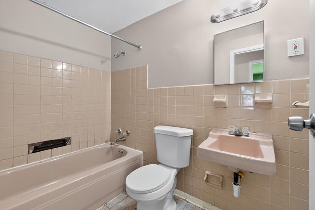 5831 Varadero Drive, Westerville, OH 43081