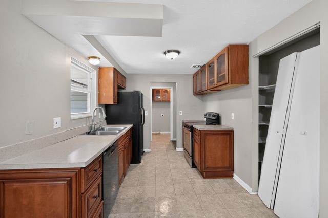 5831 Varadero Drive, Westerville, OH 43081