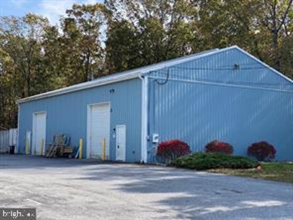 2922 FRIES MILL RD, Williamstown, NJ 08094