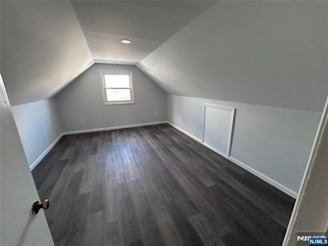 231 Spruce Street, Midland Park, NJ 07432