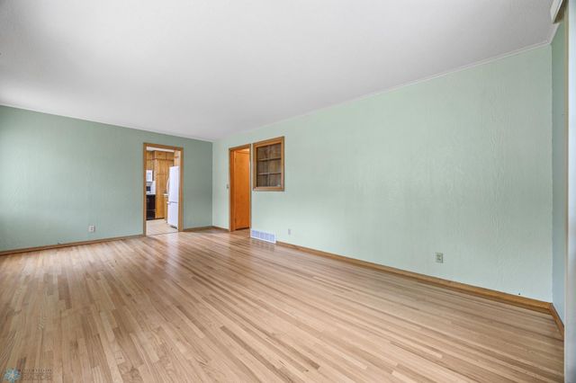 1109 14th Street N, Moorhead, MN 56560