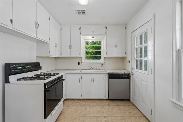 6815 NW 50th Street, Bethany, OK 73008