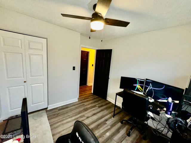 111 Duncan Ave, La Grange, KY 40031