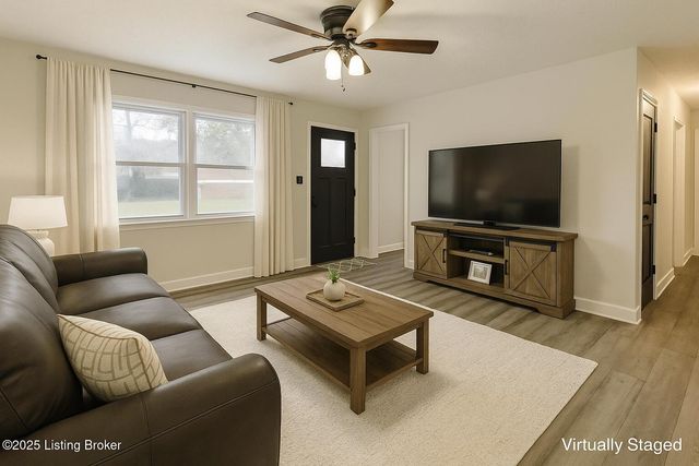 111 Duncan Ave, La Grange, KY 40031