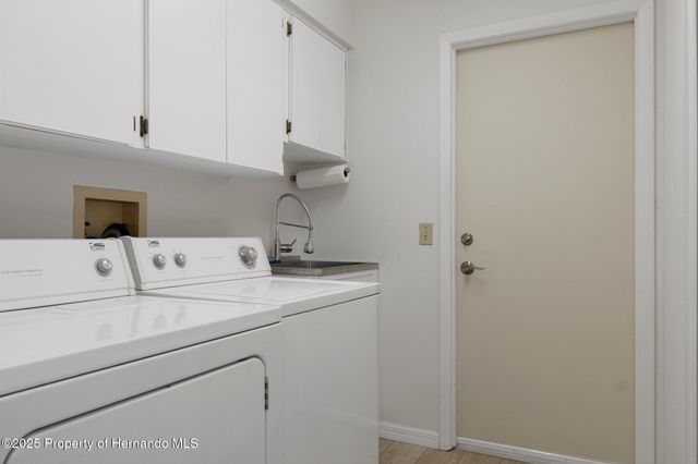 2692 Royal Ridge Drive, Spring Hill, FL 34606