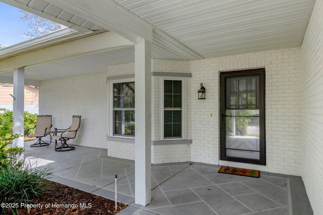 2692 Royal Ridge Drive, Spring Hill, FL 34606