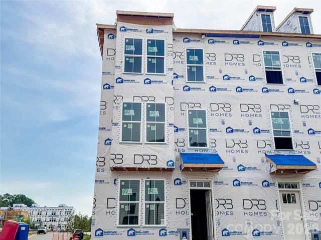3102 Middle Street, Charlotte, NC 28278