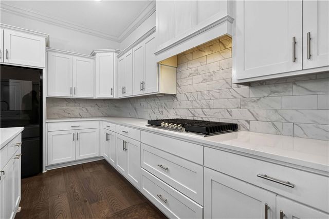 5101 SW Bedford Road, Bentonville, AR 72713