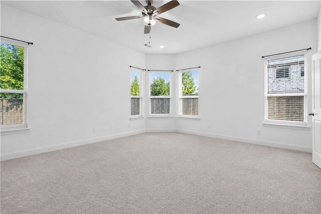 5101 SW Bedford Road, Bentonville, AR 72713