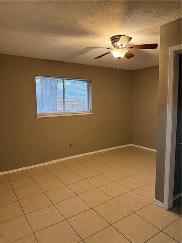 4202 Ponca Street, Pasadena, TX 77504