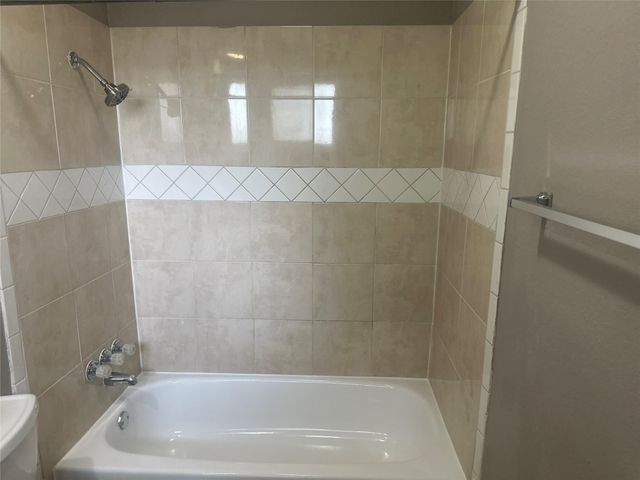 4202 Ponca Street, Pasadena, TX 77504