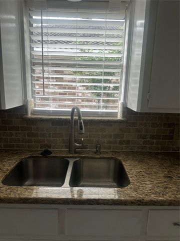 4202 Ponca Street, Pasadena, TX 77504