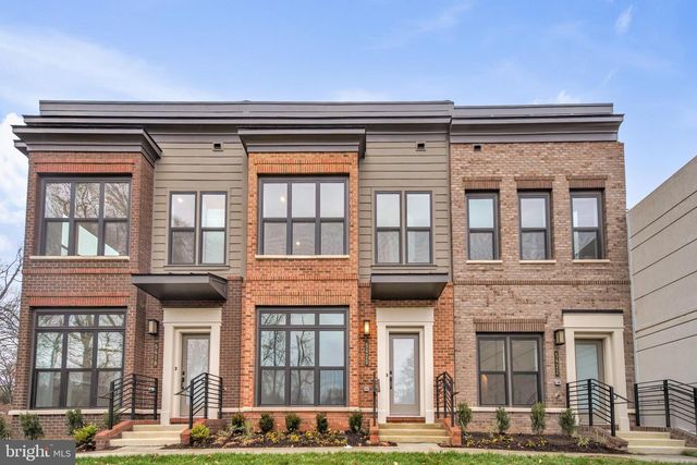 5420 GOSHAWK ALY, Bethesda, MD 20816