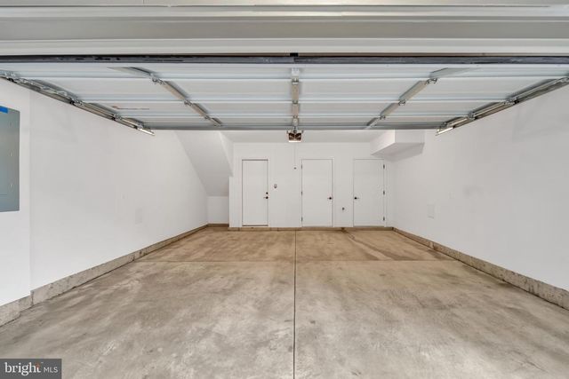 5420 GOSHAWK ALY, Bethesda, MD 20816