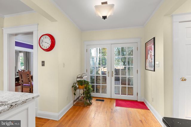 900 WOLFE ST, Fredericksburg, VA 22401