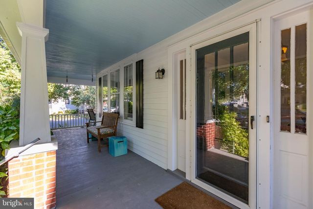 900 WOLFE ST, Fredericksburg, VA 22401