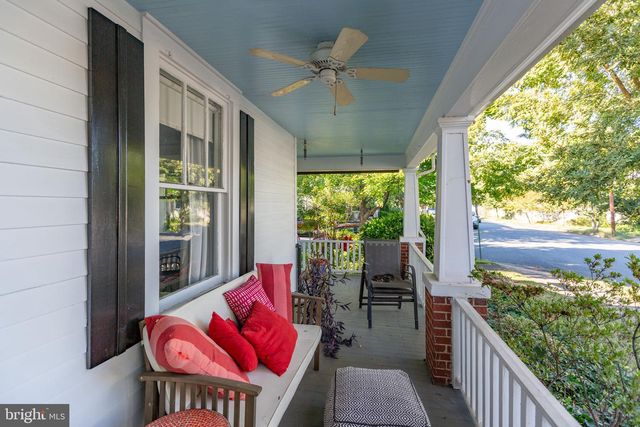 900 WOLFE ST, Fredericksburg, VA 22401