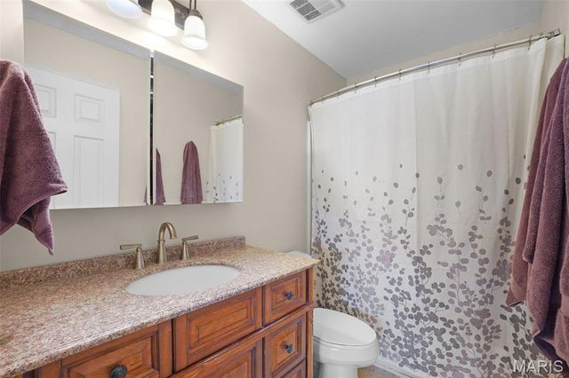 914 Blake Court, St Peters, MO 63376