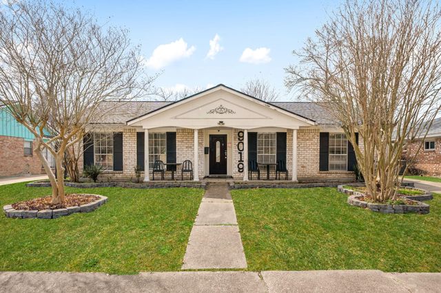 9019 Grape Street, Houston, TX 77036