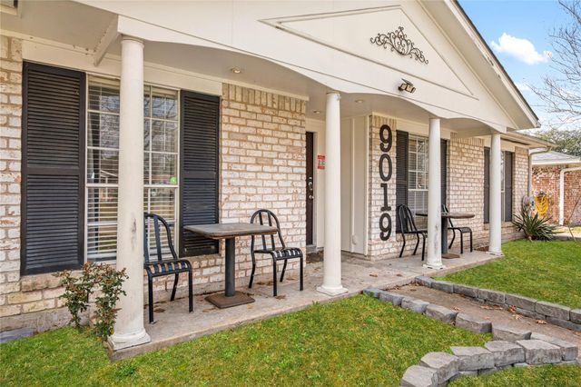 9019 Grape Street, Houston, TX 77036