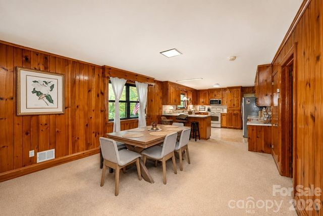 8031 George Hildebran School Road, Connelly Springs, NC 28612
