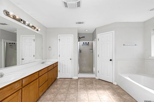 36001 Portsmouth Dr, Denham Springs, LA 70706